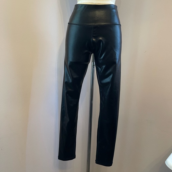 NWOT Electric Yoga Widow Coated Leggings - Picture 2 of 7